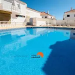 #035 2br Oura Village Pool & Prime Location *