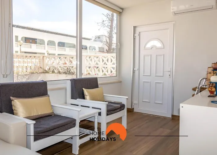 #035 T2 Oura Village By Holidays 아파트